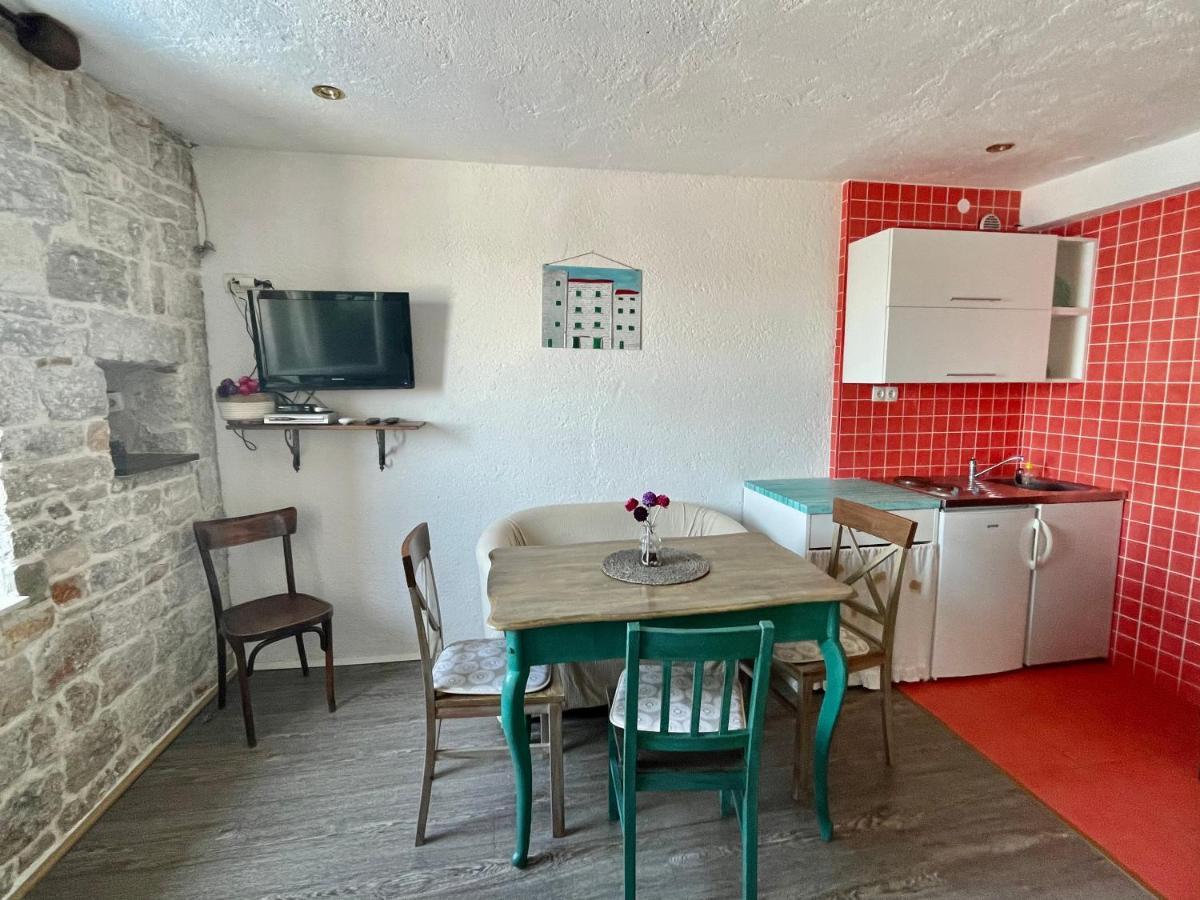 Apartments Trapula Šibenik Kültér fotó